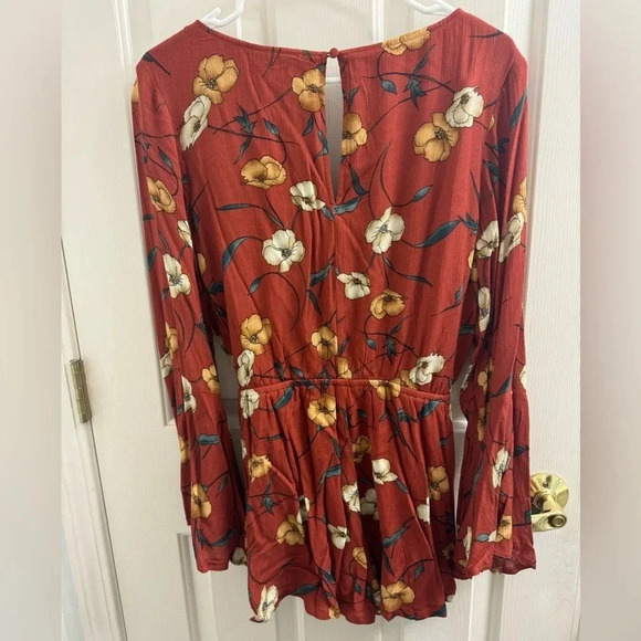 Fall floral long sleeve romper en crème size small - Picture 7 of 9